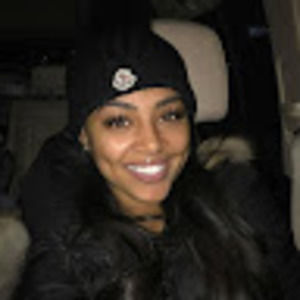 Meet your Posher, Agatha